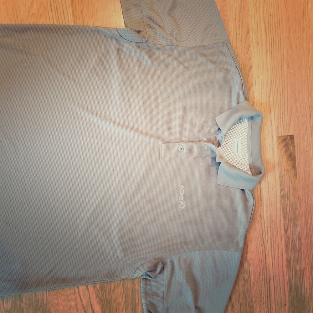 Men’s Columbia PFG short sleeve polo shirt